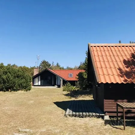 Amazing In With 3 Bedrooms And Wifi Humble