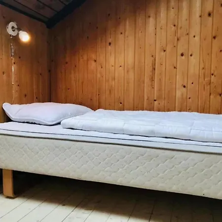 Amazing In With 3 Bedrooms And Wifi Holiday home Humble